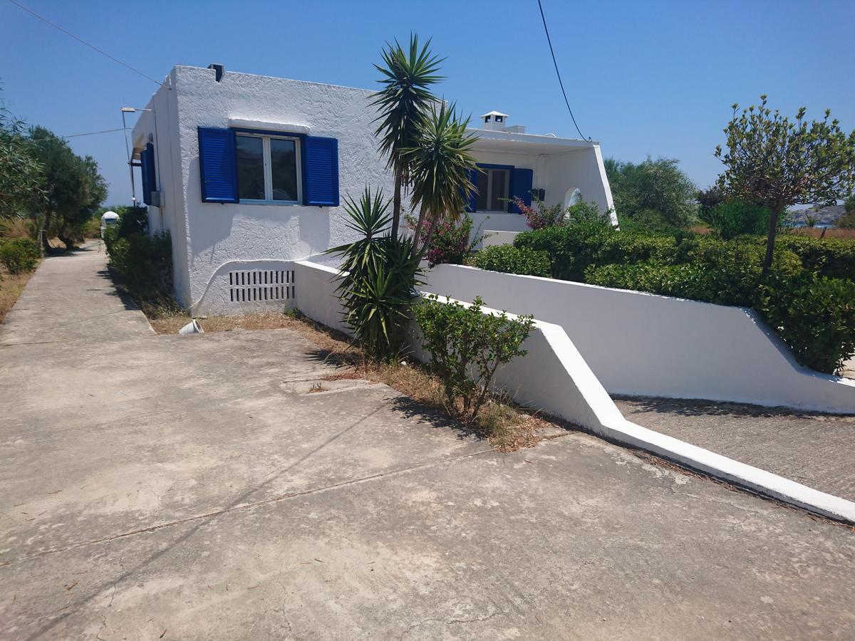 Afantou Beach House โคลิมเบีย ภายนอก รูปภาพ